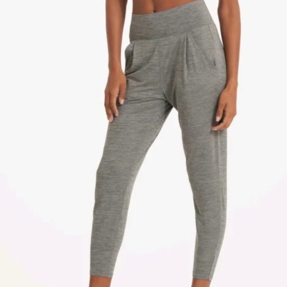 Vuori Women's Luxe At Ease Jogger Pants - womens' size small - Picture 1 of 5